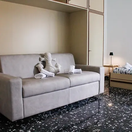 Апартаменты Casa Mariuccia - A Due Passi Dal Mare Савона